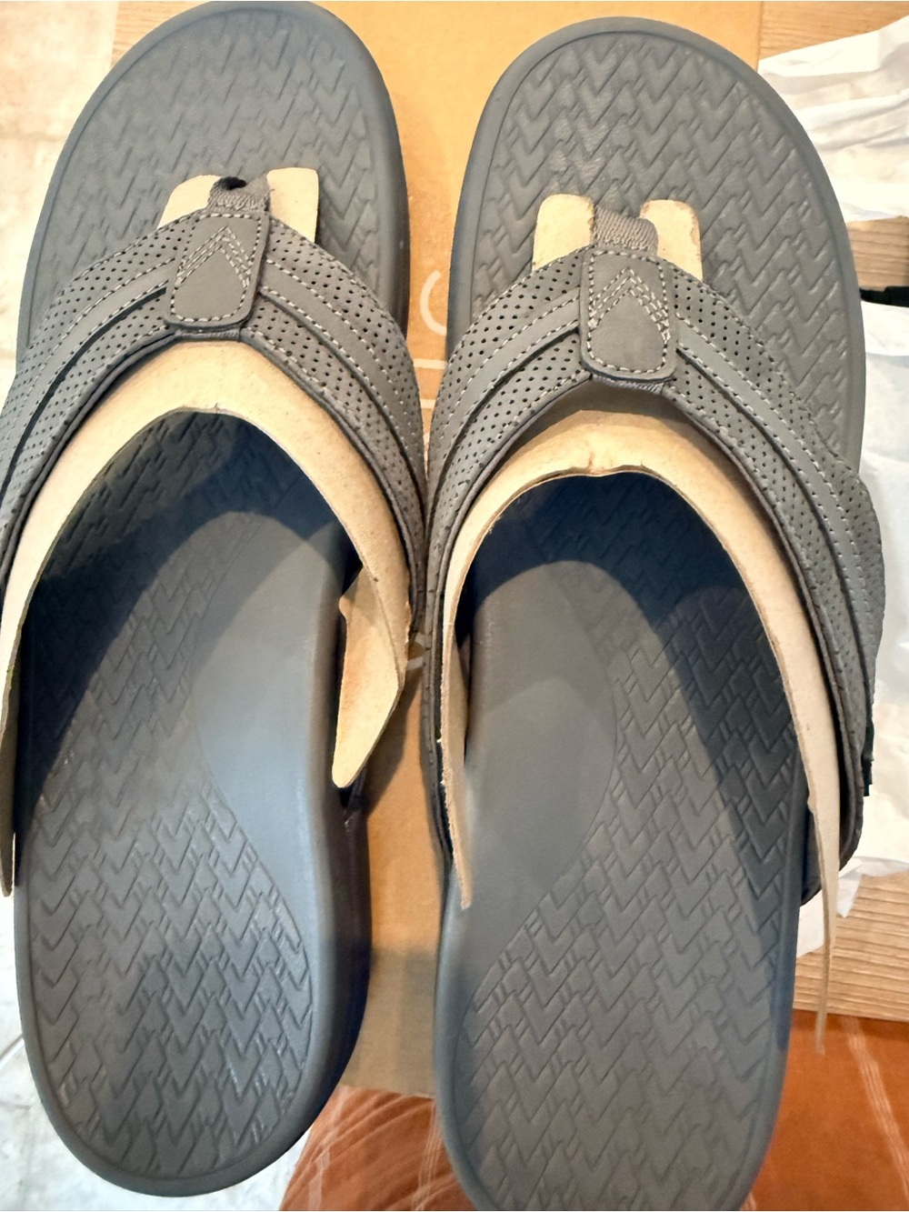 Vionic Charcoal Men’s Thong Sandals Tide II Size 12 - Picture 5 of 5